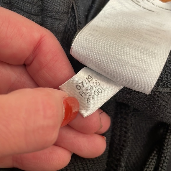 Adidas Climalite Terry Cloth Cropped Jogger Black size L - Picture 7 of 8